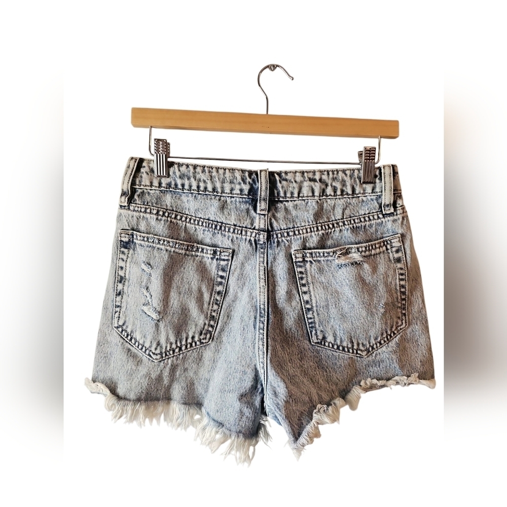 Altar'd State Sterling Distressed Button Fly Denim Shorts Sz 25 New WS1 - Picture 8 of 11